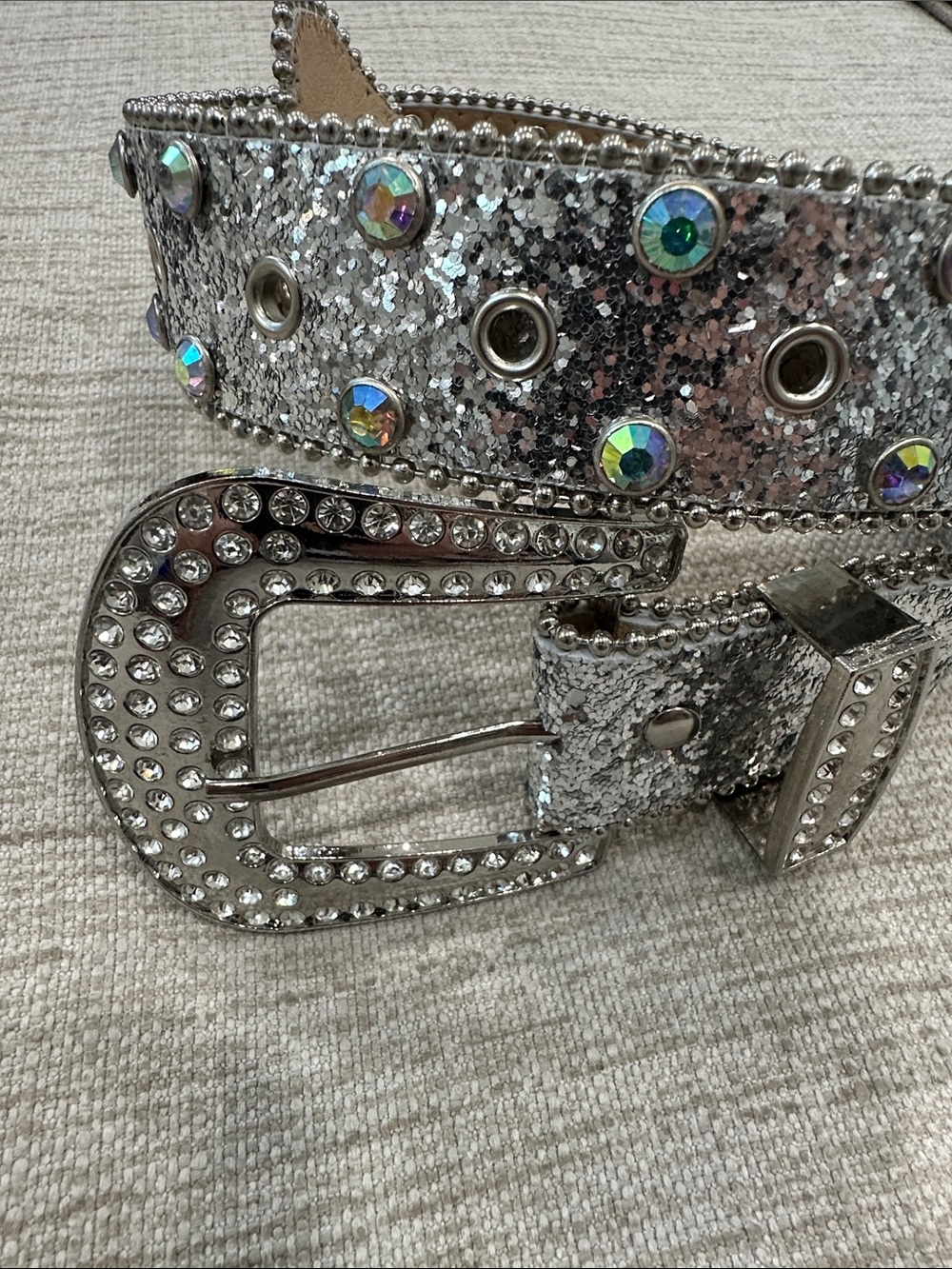 Silver Crystal-Embellished Women's Belt - Picture 2 of 10